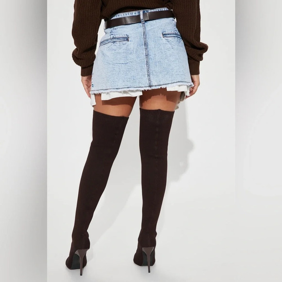 FASHION NOVA Cool Girl Micro Mini Skirt in Light Blue Wash - Picture 2 of 8